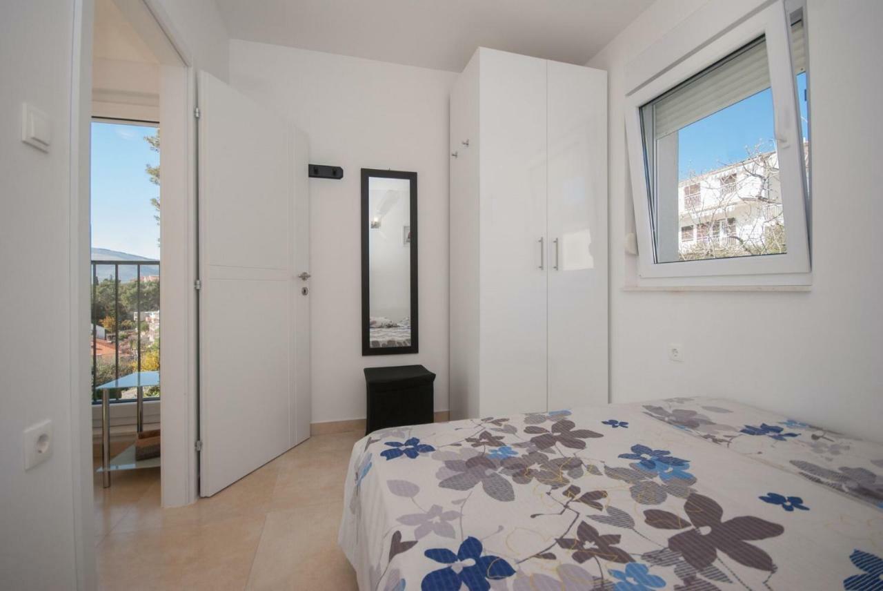Apartment Adriatic - Saldun Trogir Ngoại thất bức ảnh
